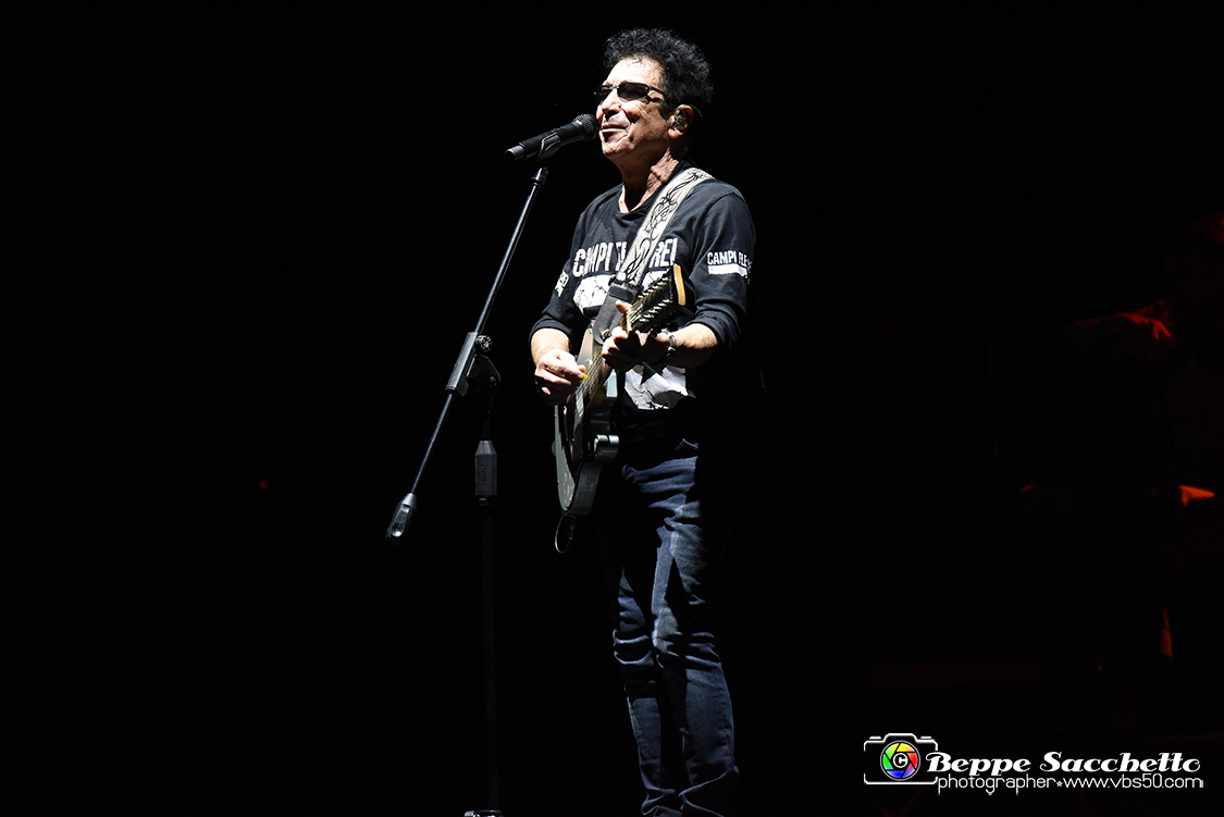 VBS_3961 - Concerto Edoardo Bennato - Peter Pan Rock 'n' Roll Tour.jpg